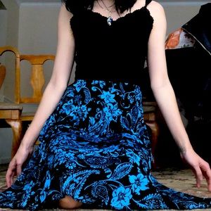 vintage blue floral skirt!!